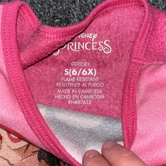 Disney Princess Girls Pajama Set - Picture 3 of 4